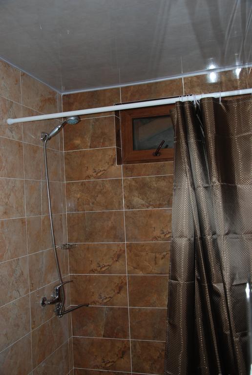 Keti Pilpani Guesthouse Местія Екстер'єр фото