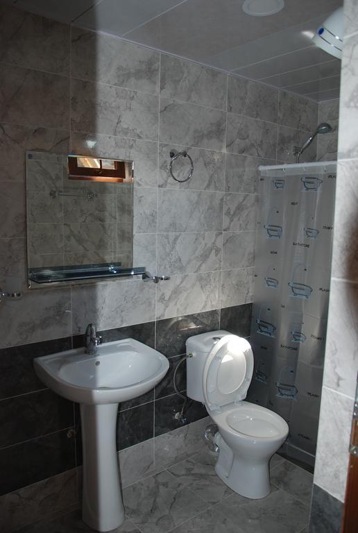 Keti Pilpani Guesthouse Местія Екстер'єр фото