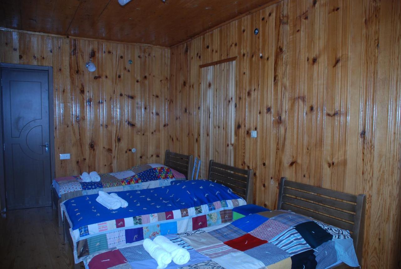 Keti Pilpani Guesthouse Местія Екстер'єр фото