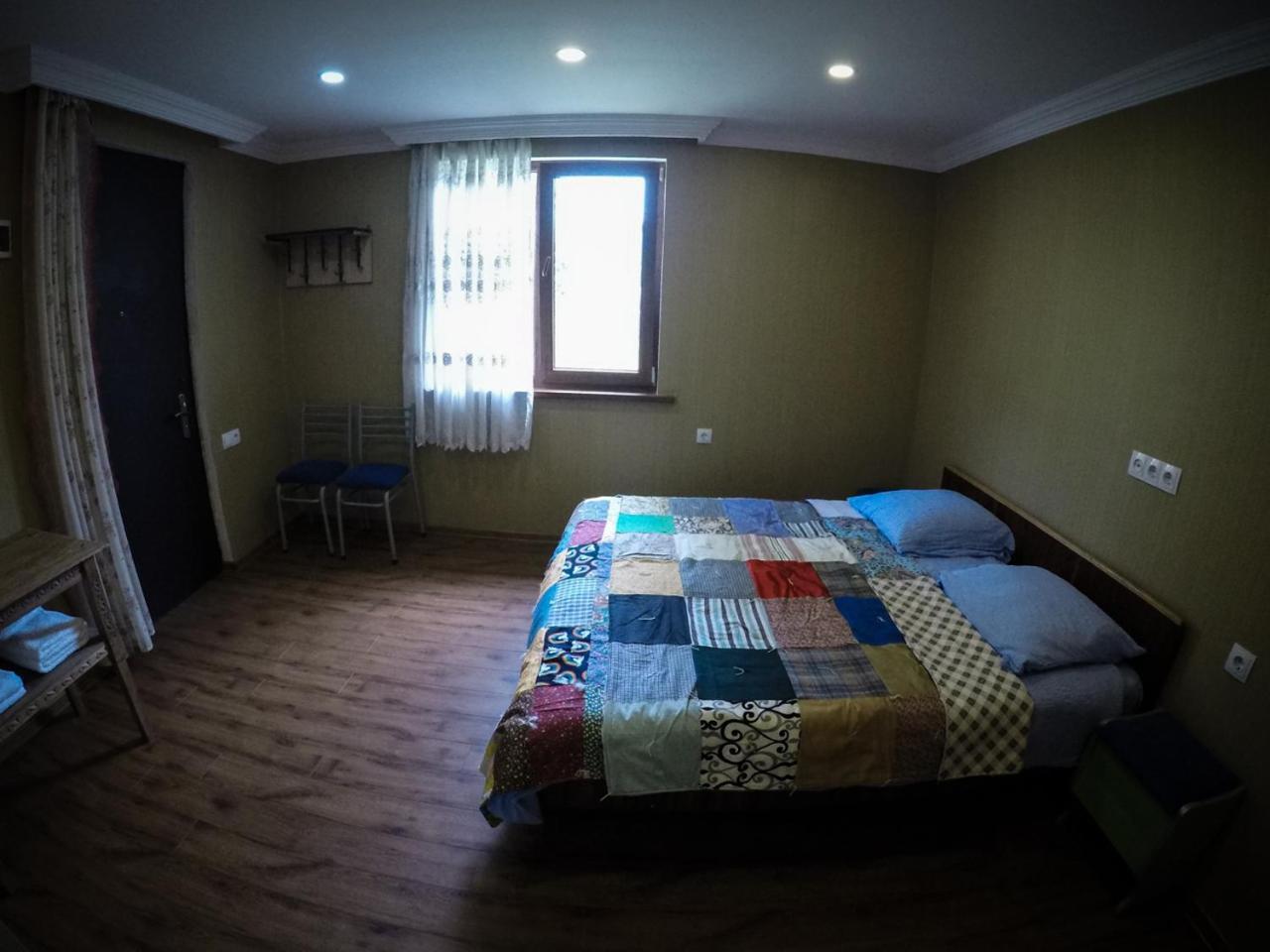 Keti Pilpani Guesthouse Местія Екстер'єр фото